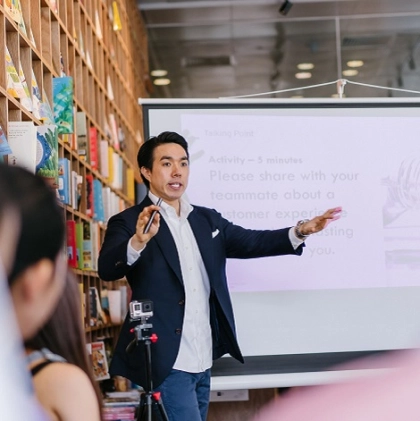 SLPS Introduces Campaign On Teacher's Day